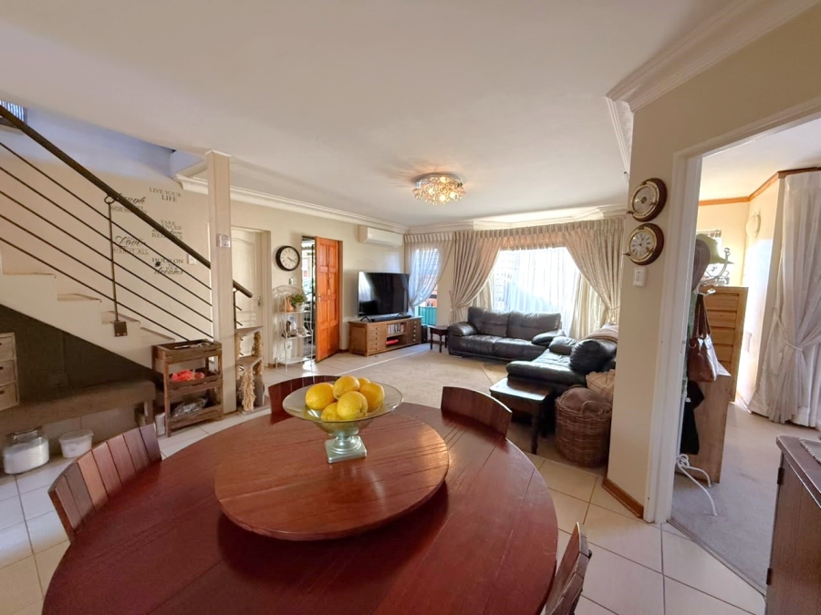 3 Bedroom Property for Sale in Universitas Free State